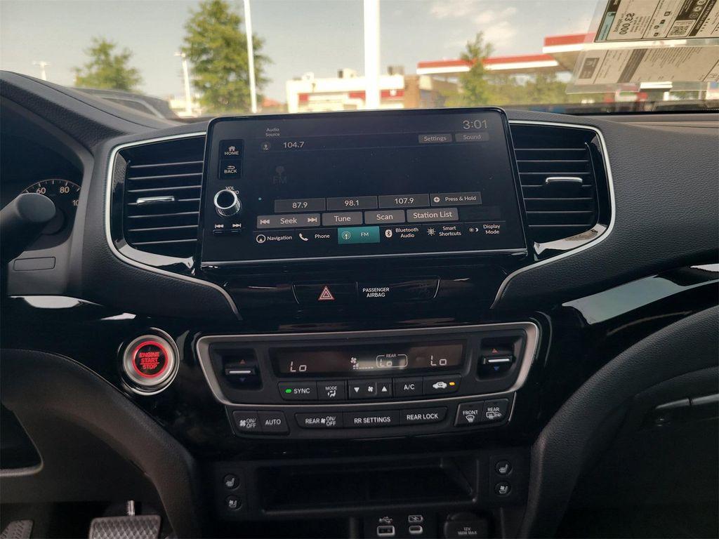 new 2025 Honda Ridgeline car, priced at $46,697