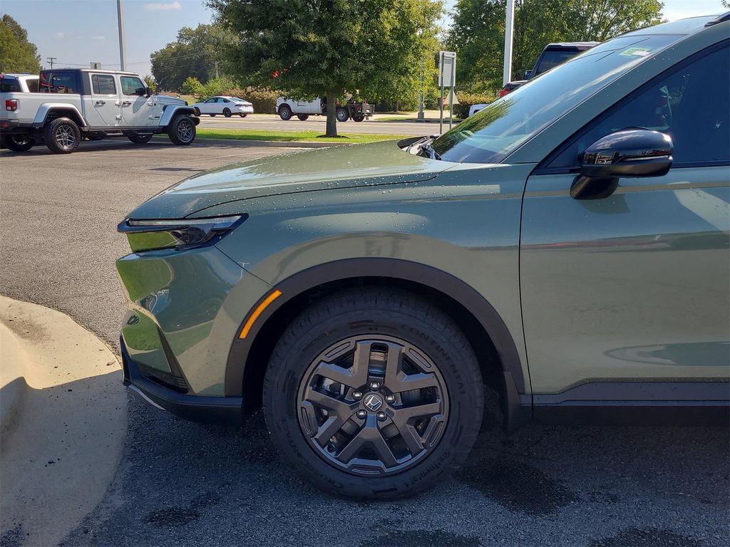 new 2026 Honda CR-V Hybrid car, priced at $37,705