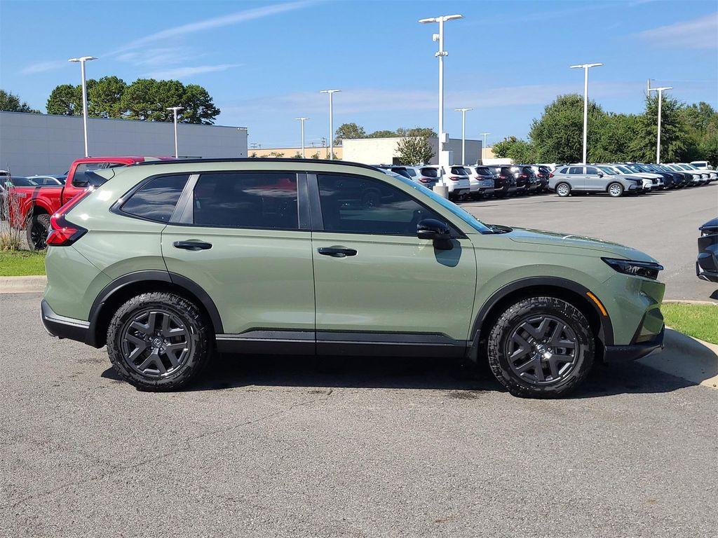 new 2026 Honda CR-V Hybrid car, priced at $37,705