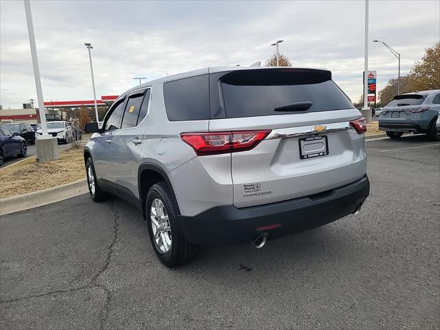 used 2021 Chevrolet Traverse car, priced at $22,464