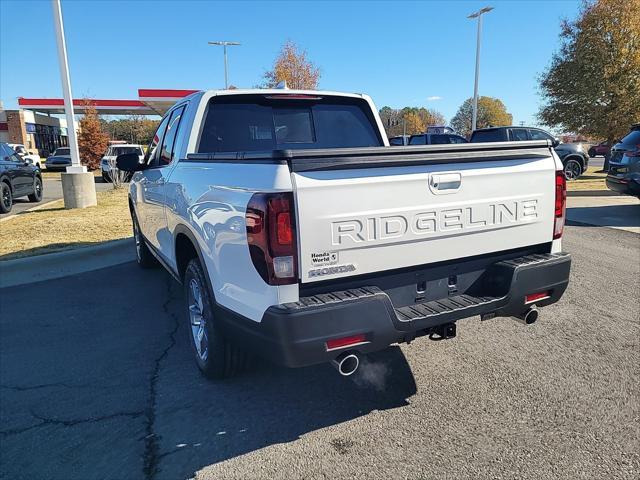 new 2025 Honda Ridgeline car, priced at $43,802