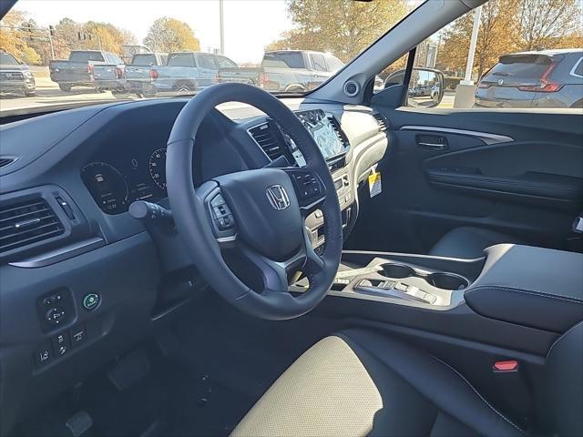 new 2025 Honda Ridgeline car, priced at $43,802