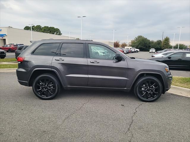 used 2020 Jeep Grand Cherokee car, priced at $22,198