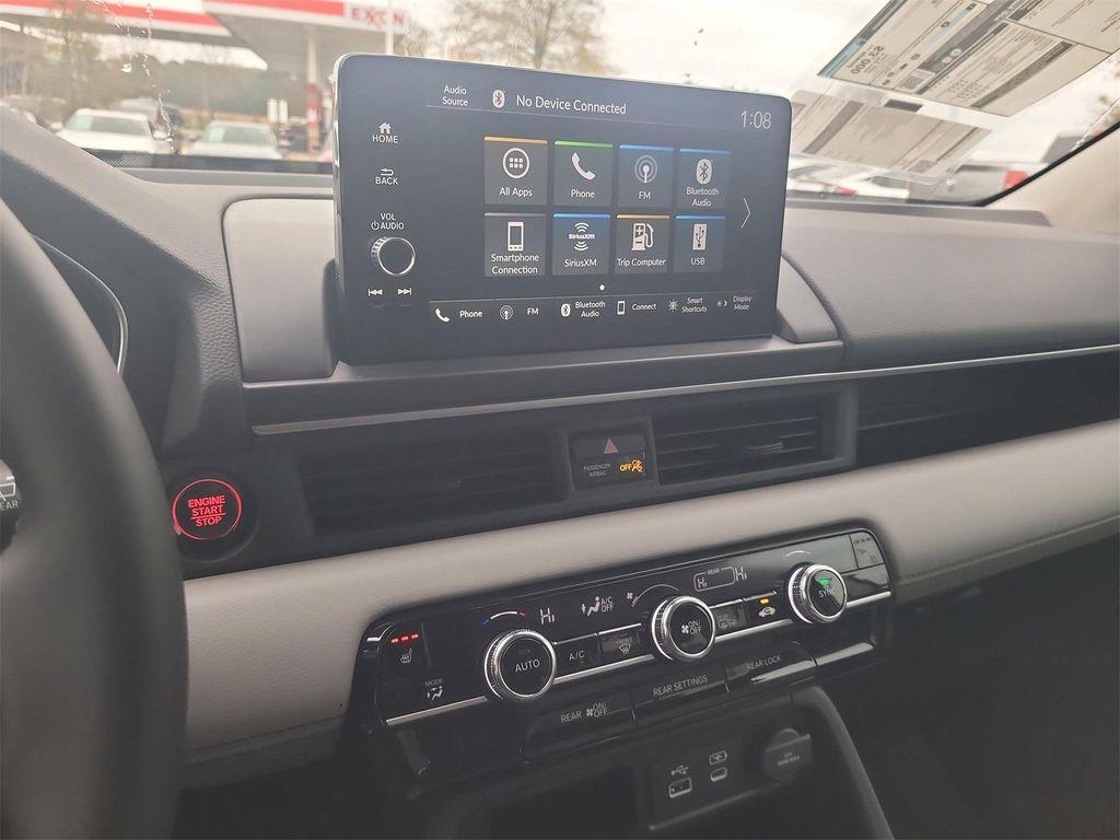 new 2025 Honda Pilot car, priced at $48,280