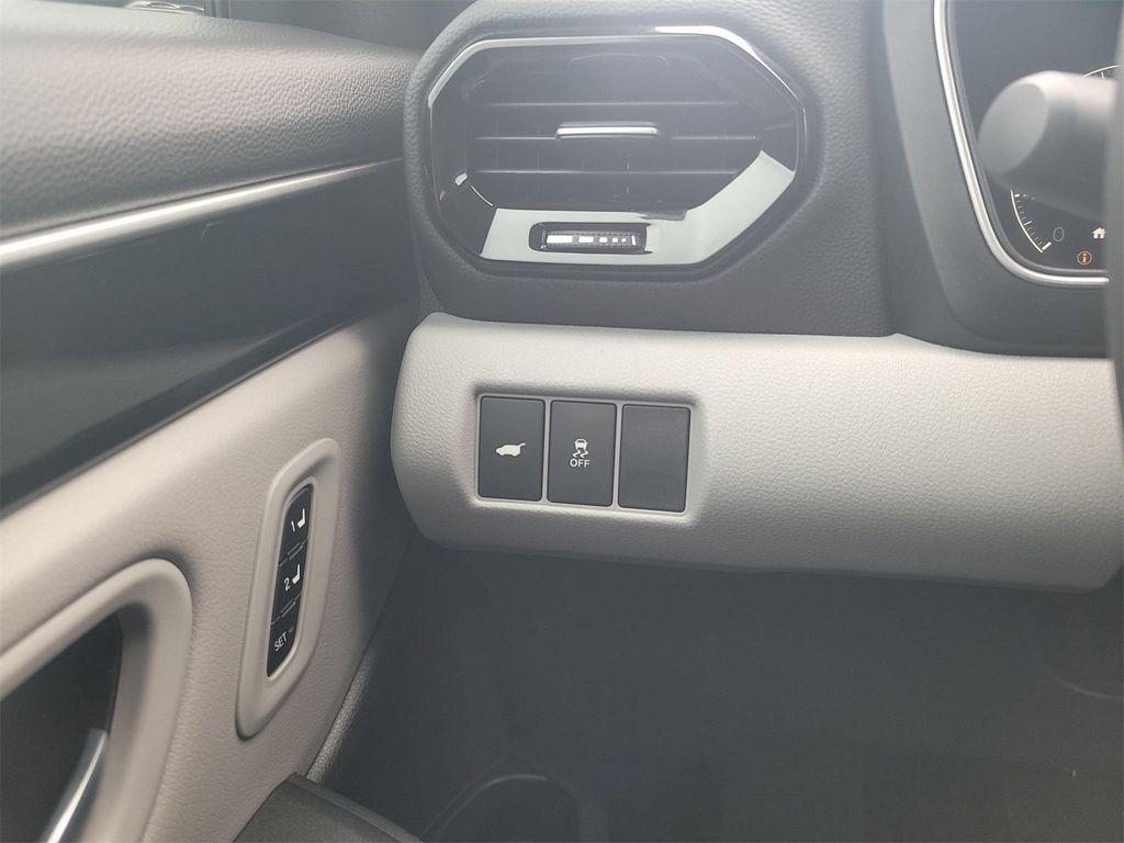 new 2025 Honda Pilot car, priced at $48,280