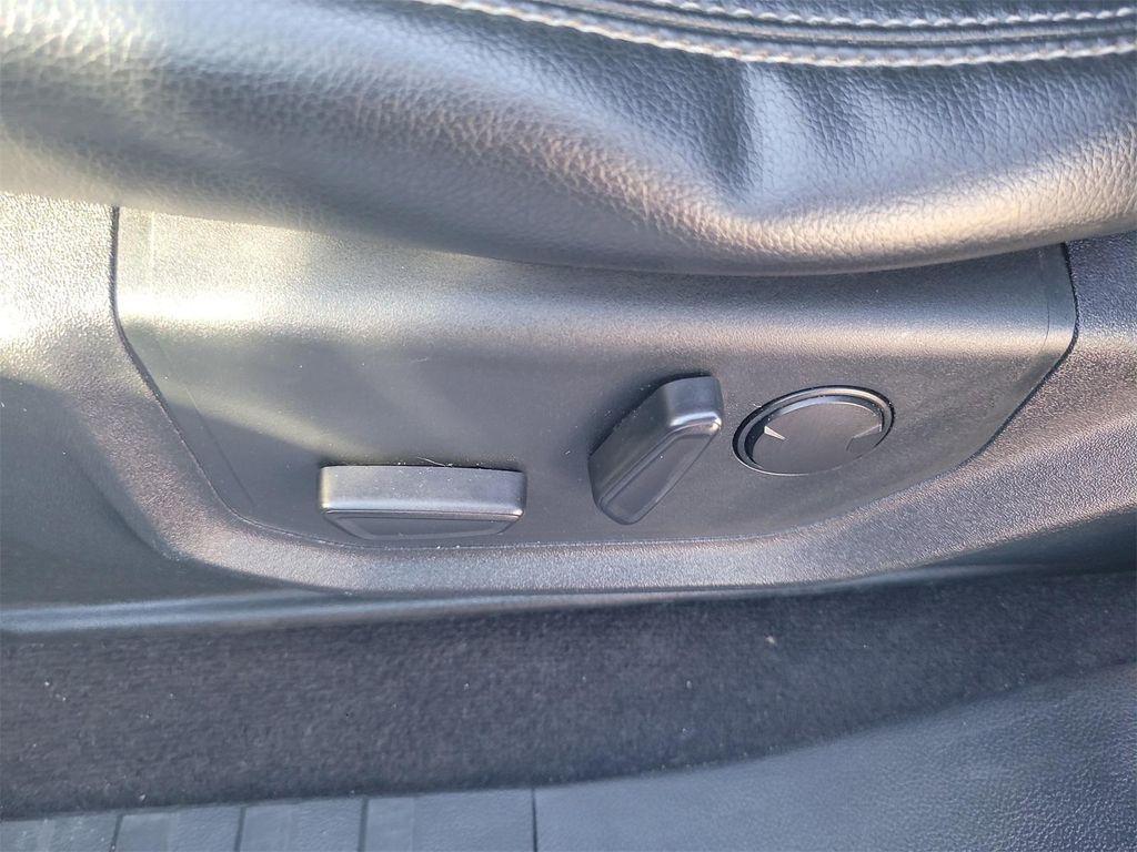 used 2019 Ford F-150 car, priced at $31,447