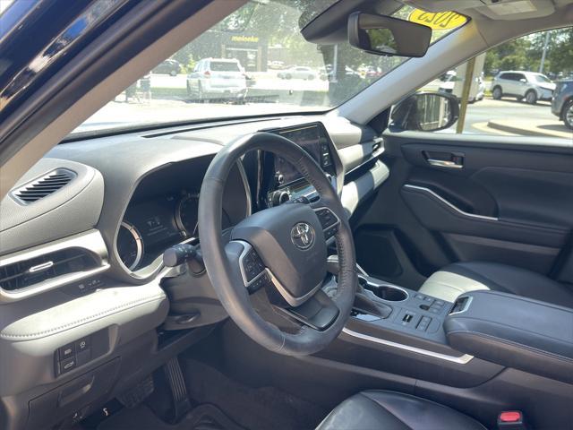 used 2023 Toyota Highlander car, priced at $40,588