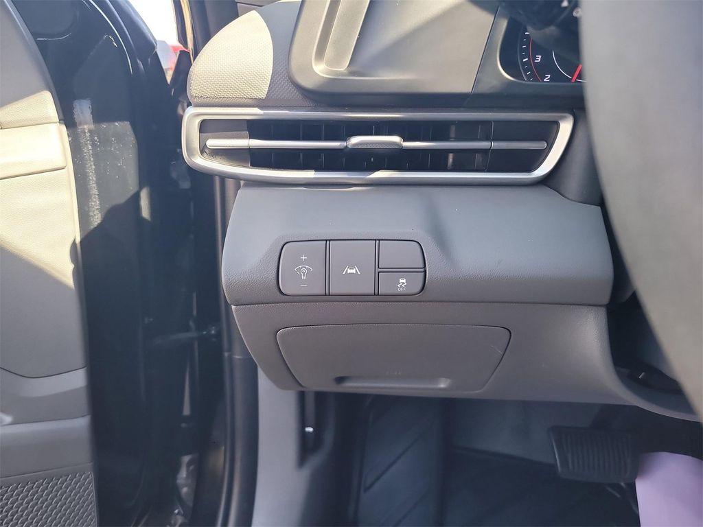 used 2022 Hyundai Elantra car, priced at $16,791