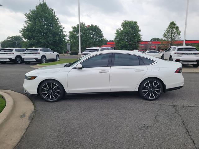 new 2025 Honda Accord Hybrid car, priced at $38,055
