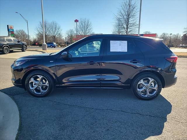 used 2023 Ford Escape car, priced at $21,600