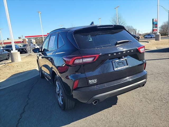 used 2023 Ford Escape car, priced at $21,600