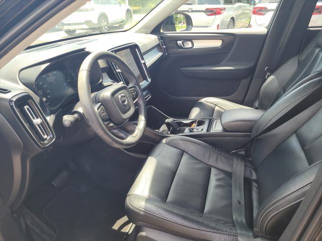 used 2022 Volvo XC40 car, priced at $24,888