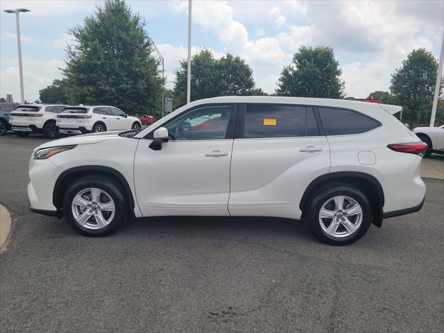 used 2023 Toyota Highlander car, priced at $35,388