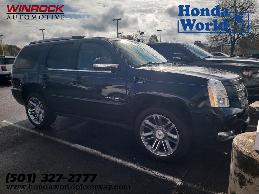 used 2013 Cadillac Escalade car, priced at $18,913