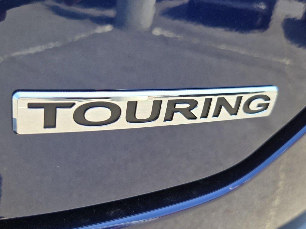 new 2025 Honda Pilot car, priced at $50,095