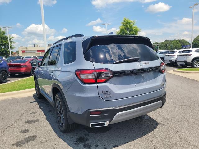 new 2025 Honda Pilot car, priced at $53,405
