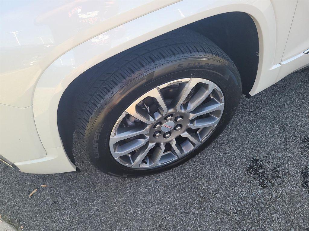 used 2021 GMC Acadia car, priced at $27,408