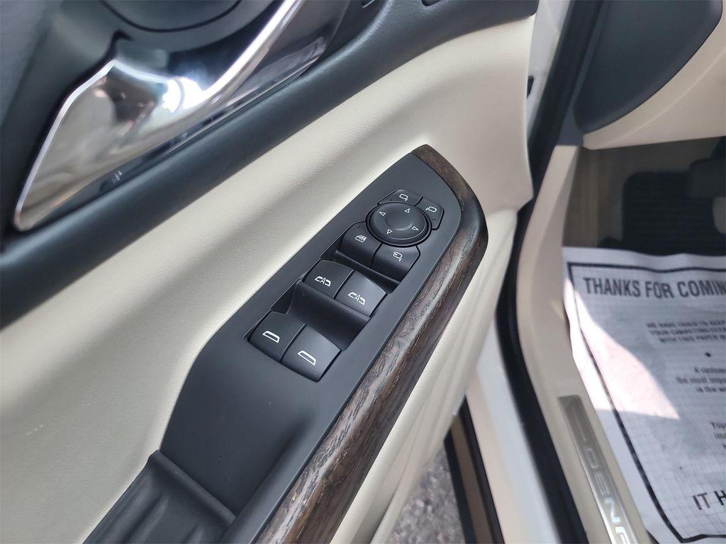 used 2021 GMC Acadia car, priced at $27,408