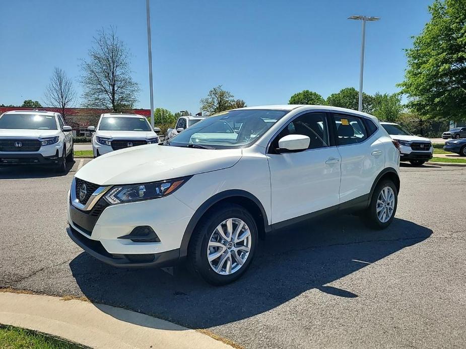 used 2021 Nissan Rogue Sport car, priced at $18,491