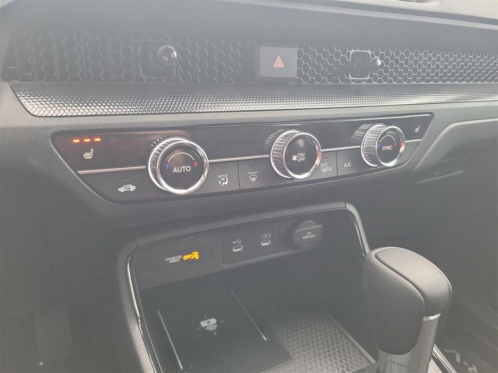 new 2026 Honda CR-V Hybrid car, priced at $38,925