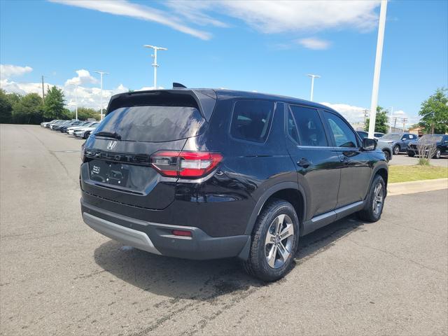 new 2025 Honda Pilot car, priced at $43,950