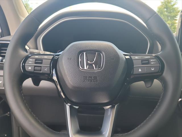 new 2025 Honda Pilot car, priced at $43,950