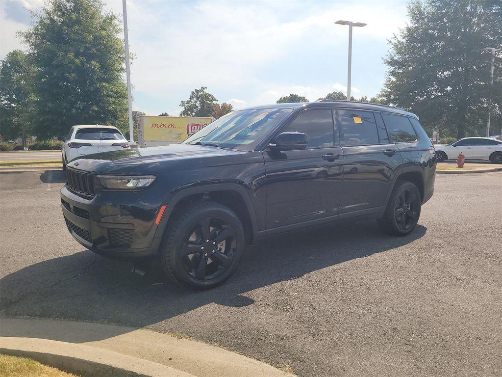 used 2023 Jeep Grand Cherokee L car, priced at $31,588