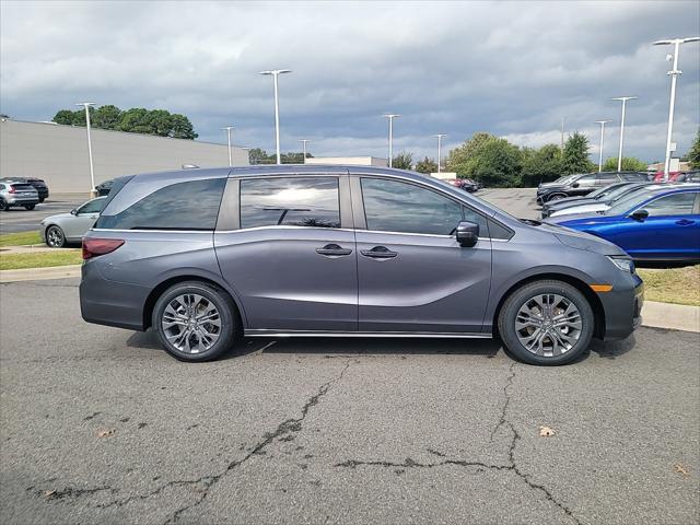 new 2025 Honda Odyssey car, priced at $45,016