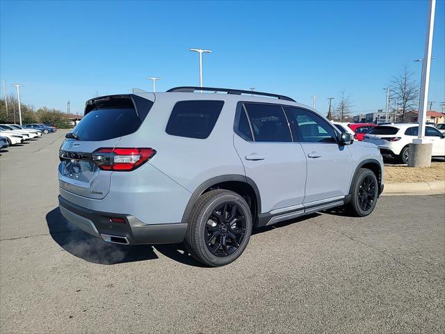 new 2025 Honda Pilot car, priced at $49,443