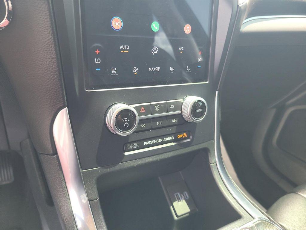 used 2022 Ford Edge car, priced at $22,988