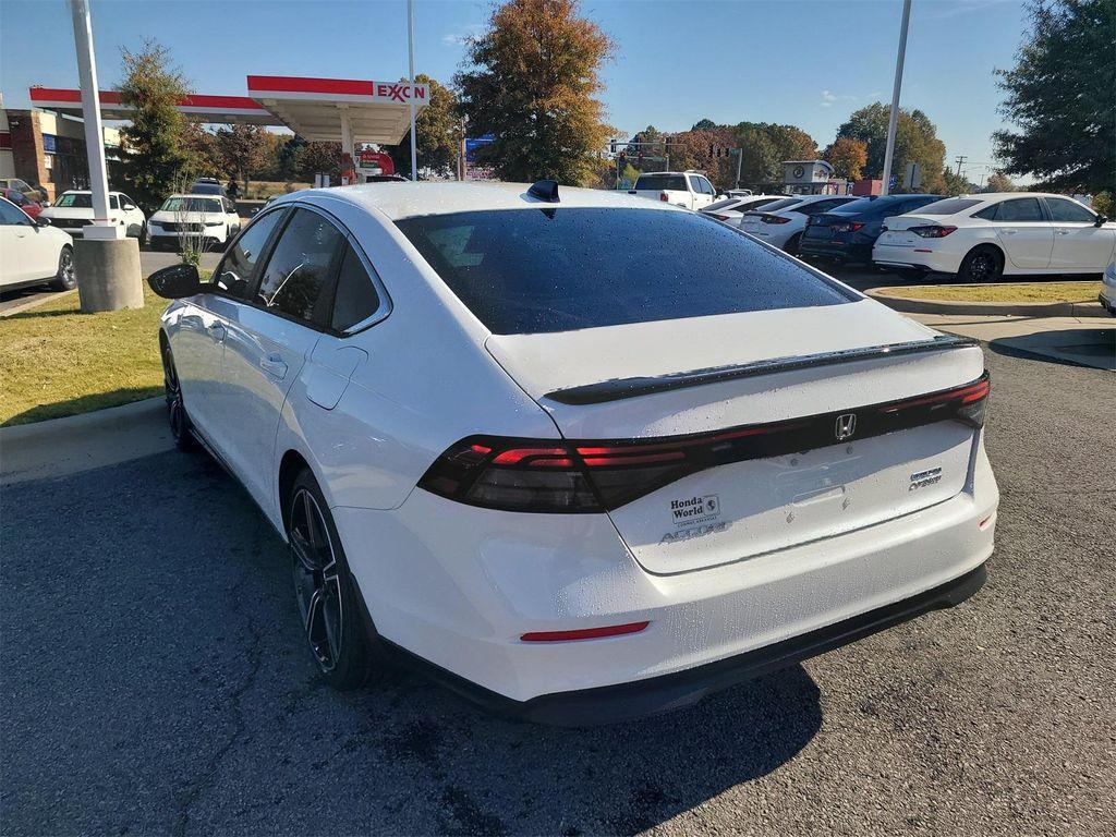 new 2025 Honda Accord Hybrid car, priced at $34,305