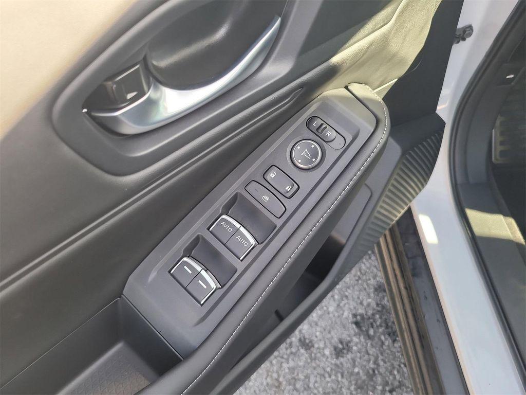 new 2025 Honda Accord Hybrid car, priced at $34,305