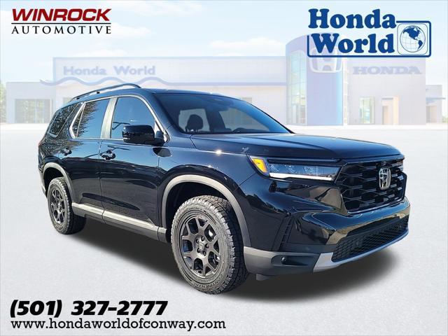 new 2025 Honda Pilot car, priced at $47,833