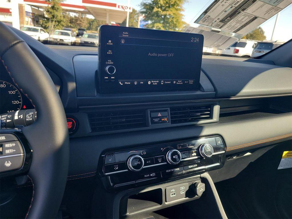 new 2025 Honda Pilot car, priced at $51,350