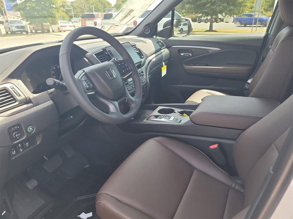 new 2025 Honda Ridgeline car, priced at $44,885