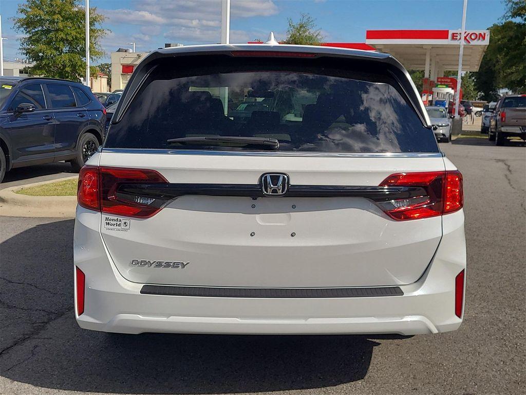 new 2026 Honda Odyssey car, priced at $41,742