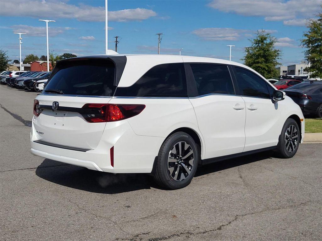new 2026 Honda Odyssey car, priced at $41,742
