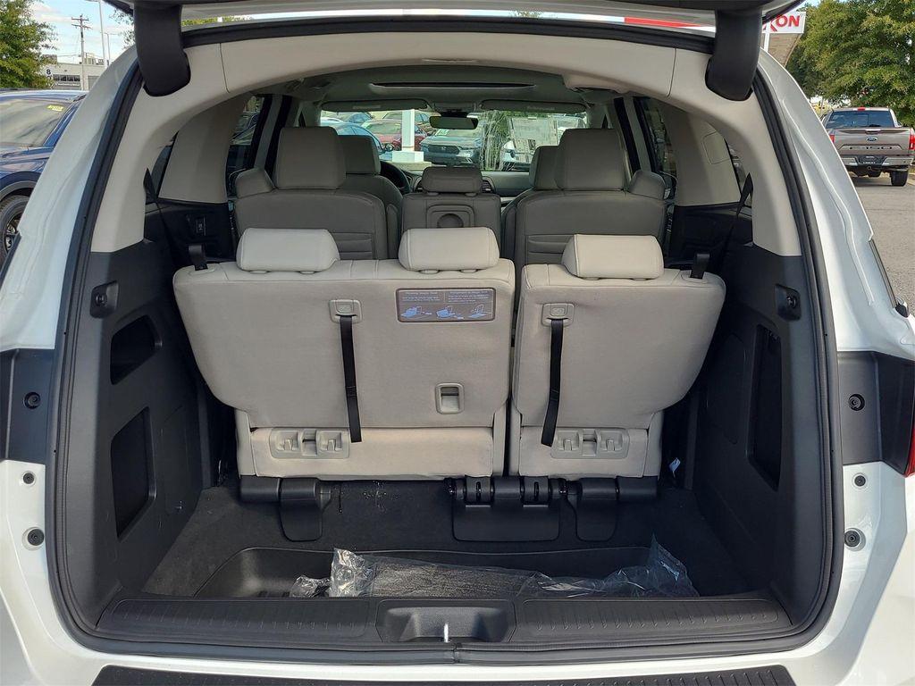 new 2026 Honda Odyssey car, priced at $41,742