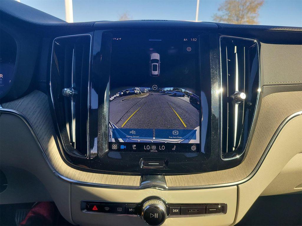 used 2022 Volvo XC60 car, priced at $33,298