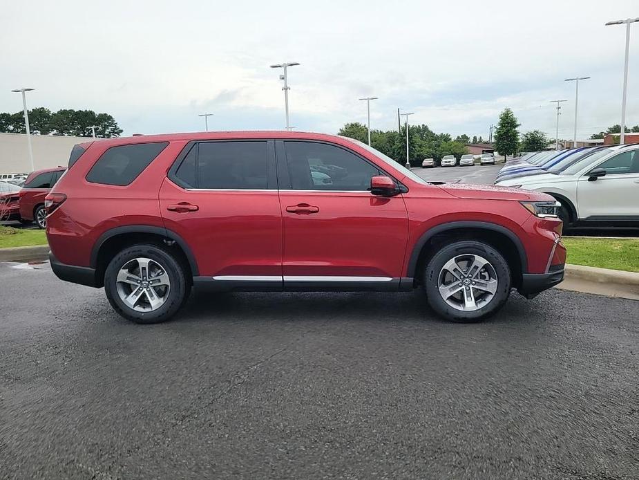 new 2025 Honda Pilot car, priced at $47,150