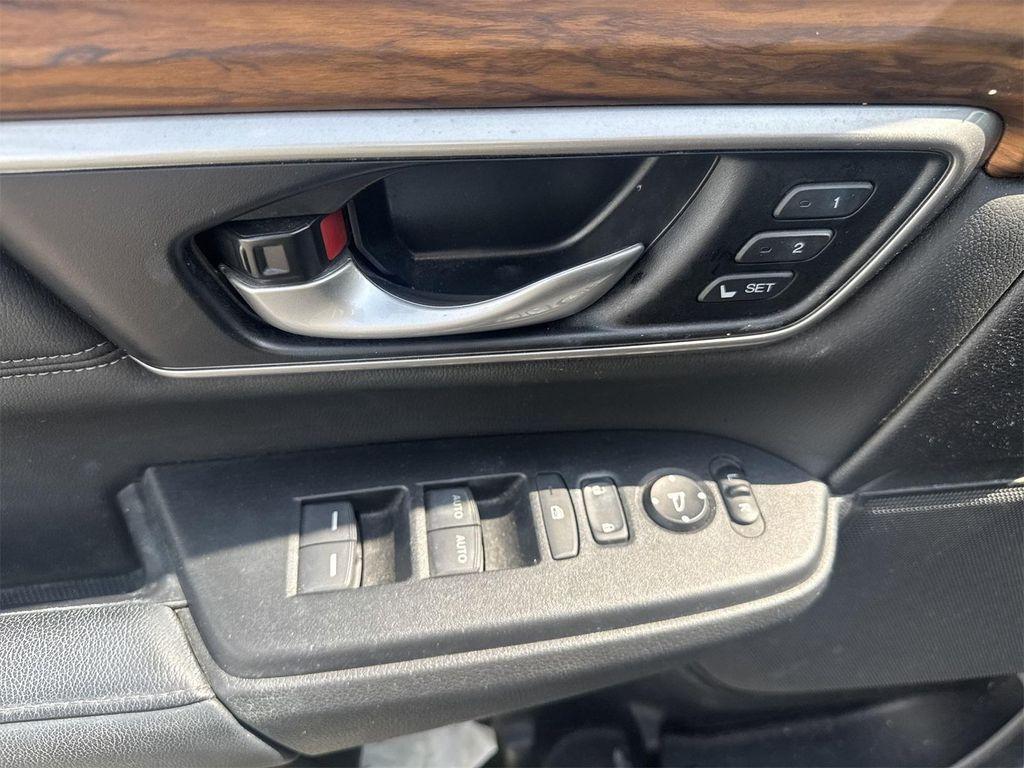 used 2020 Honda CR-V Hybrid car, priced at $22,494