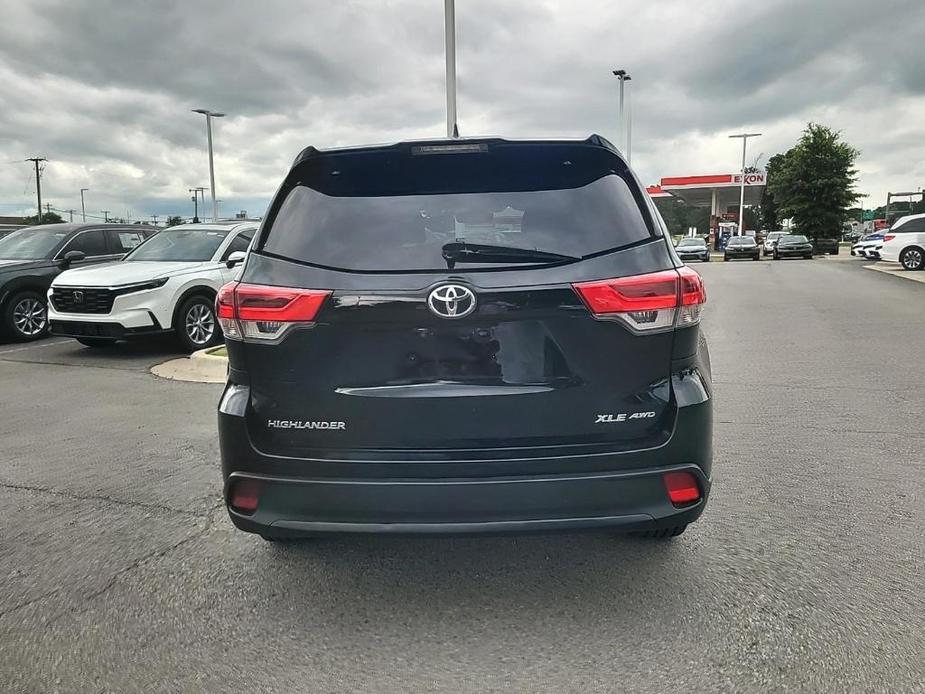 used 2018 Toyota Highlander car, priced at $25,993