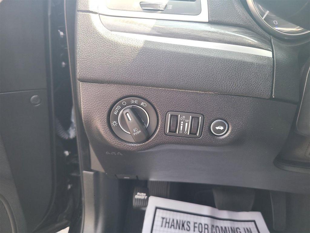 used 2022 Chrysler 300 car, priced at $23,388