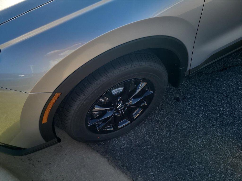 new 2026 Honda CR-V Hybrid car, priced at $40,425