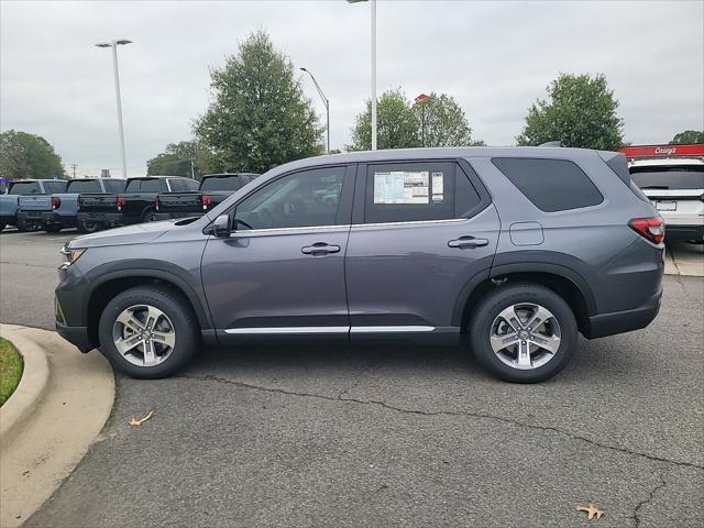 new 2025 Honda Pilot car, priced at $44,269