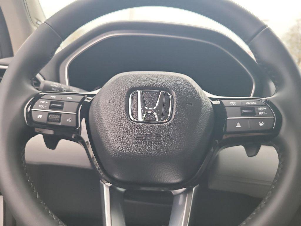 new 2025 Honda Pilot car, priced at $51,551