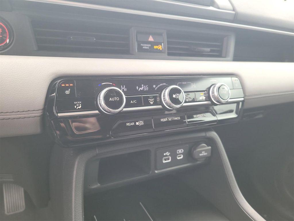 new 2025 Honda Pilot car, priced at $51,551