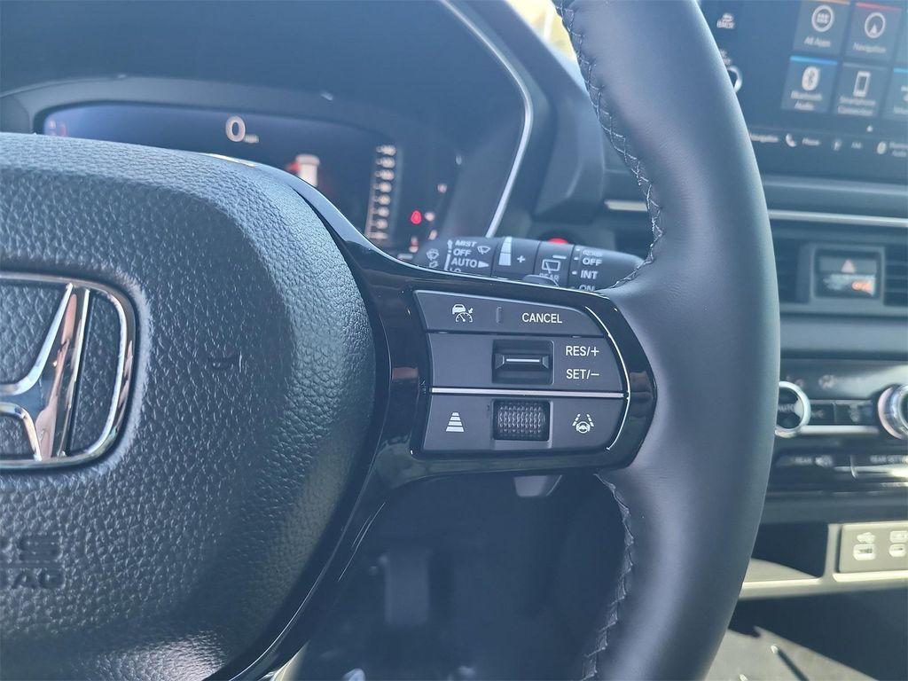 new 2025 Honda Pilot car, priced at $55,030