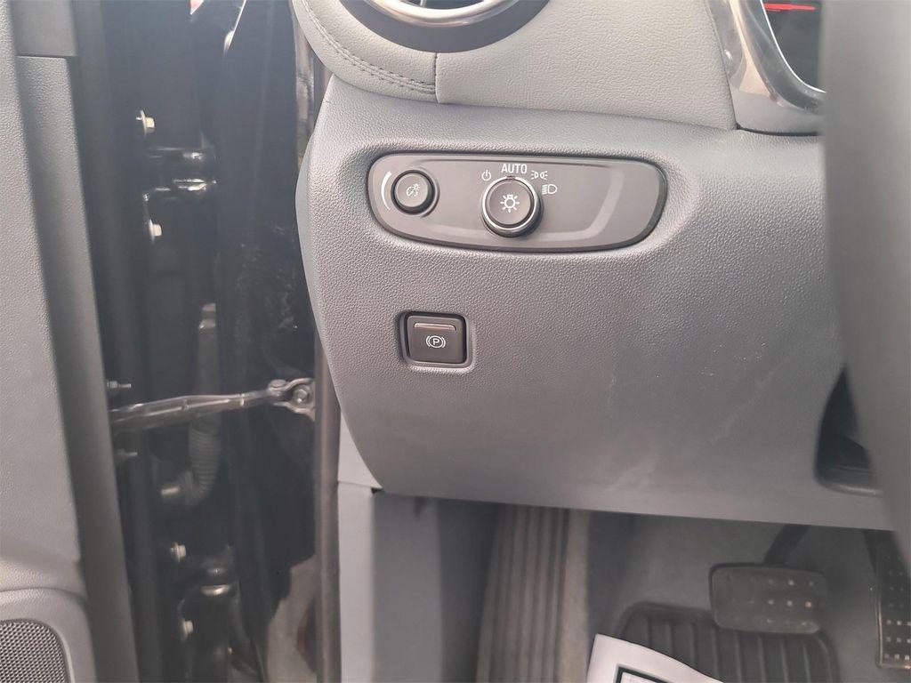 used 2019 Chevrolet Blazer car, priced at $22,437