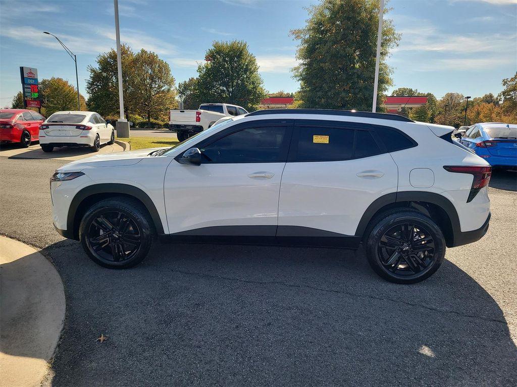 used 2025 Chevrolet Trax car, priced at $22,500